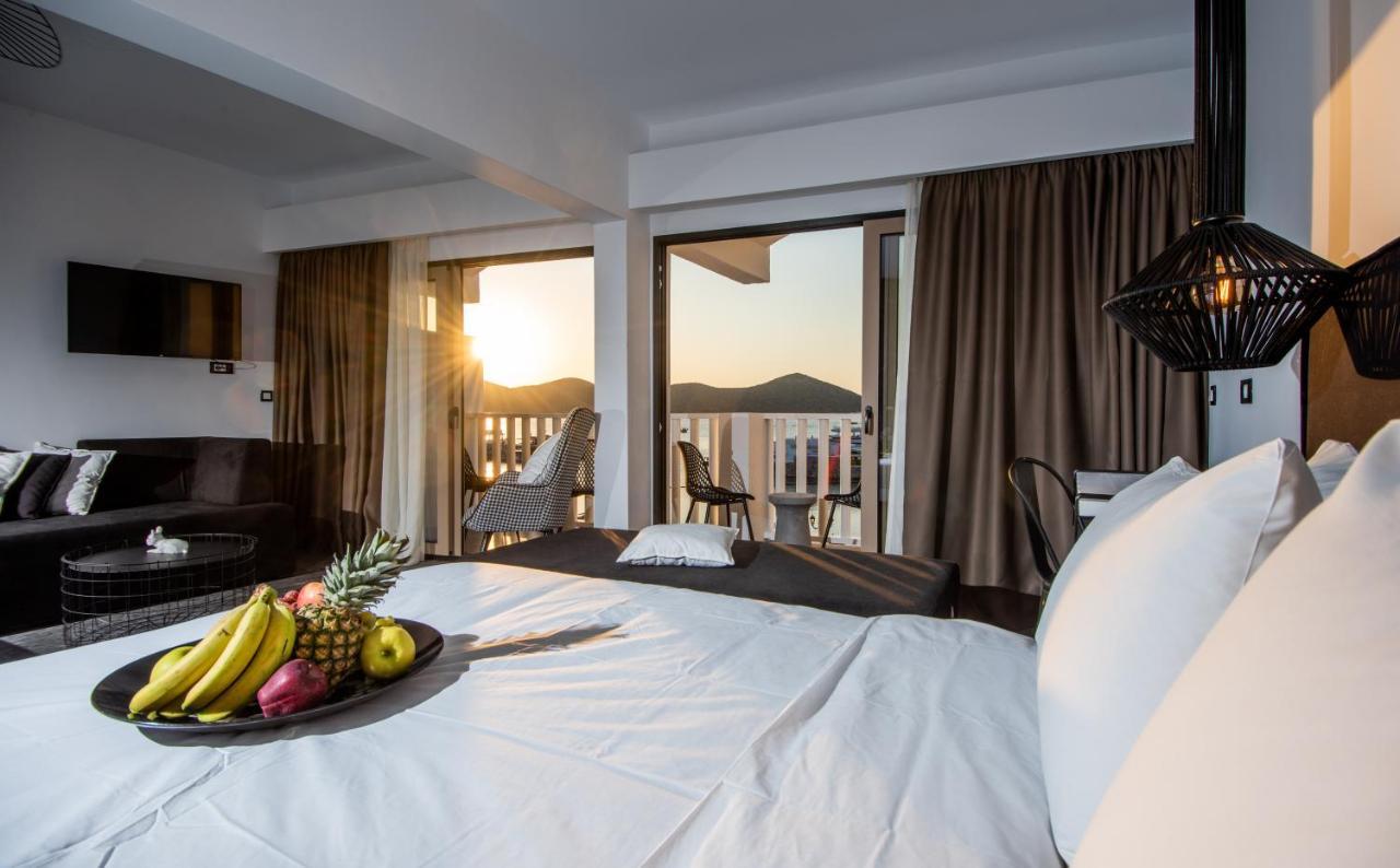 Kalypso Suites Hotel - Adults Only إيلوندا المظهر الخارجي الصورة